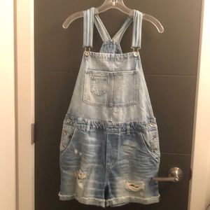 Zara short overalls, size 8.